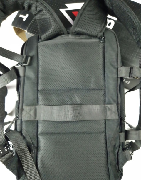 CabFit ® Plecak podróżny The Nomad port USB i wodoodporny i wytrzymały