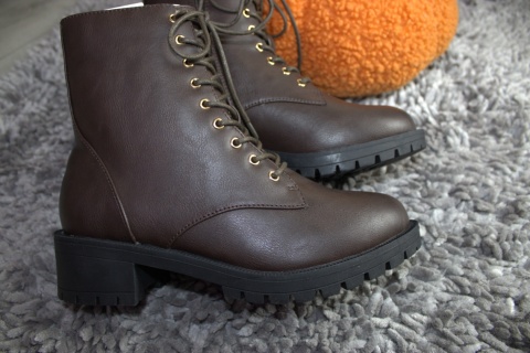 Klasyczne Botki Damskie Bianco Trapery Brązowe skórzane Glany jesień Roz. 38