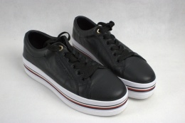 Tommy Hilfiger sneakersy  damskieCorporate Flatform Cupsole 42
