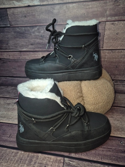 Wrangler glany damskie Trapery z futerkiem Seattle Alaska Leather WL22505A Czarny 37