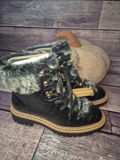 Anna Field lakierowane czarne botki z futerkiem ocieplane damskie sznurowane 37 24cm